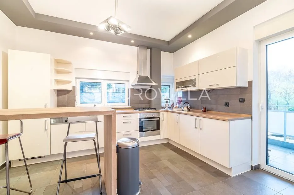 zagreb, šestine, prekrasan trosobni stan 120 m² - slika 1
