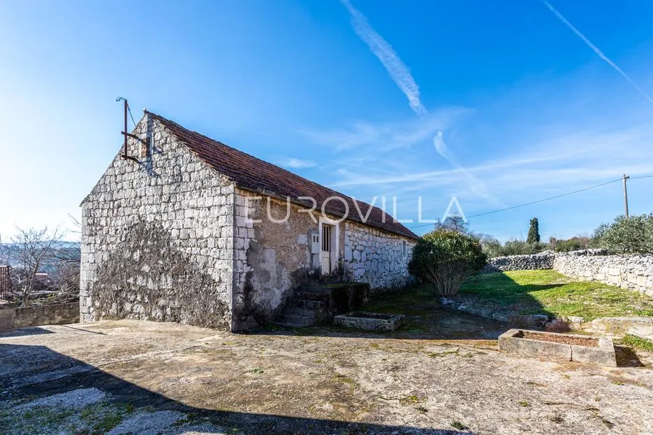trogir - autohtono dalmatinsko imanje - slika 6