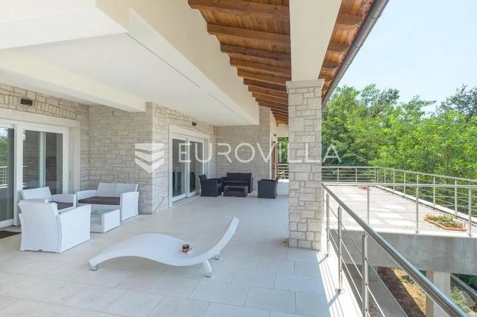 istra, kanfanar, prekrasna kuća 450 m² na velikom imanju od 1900 m² - slika 43