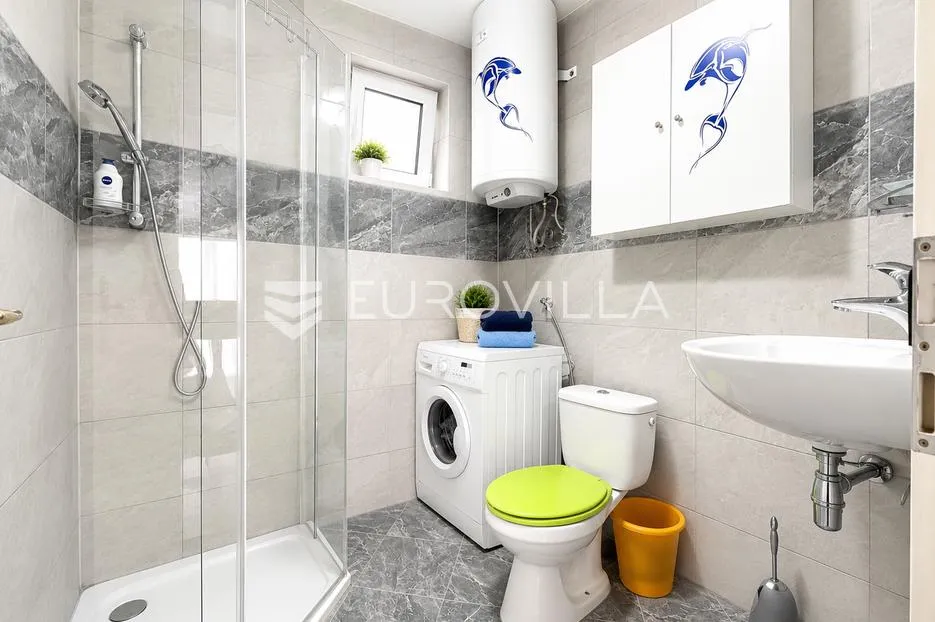 crikvenica, dramalj, trosoban stan 74 m², vrt, terasa - slika 9