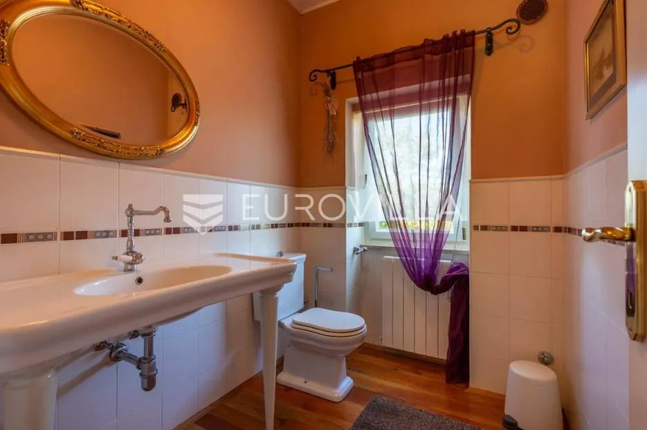 rakalj, predivna, prostrana villa s bazenom i velikom okućnicom, 452 m² - slika 31