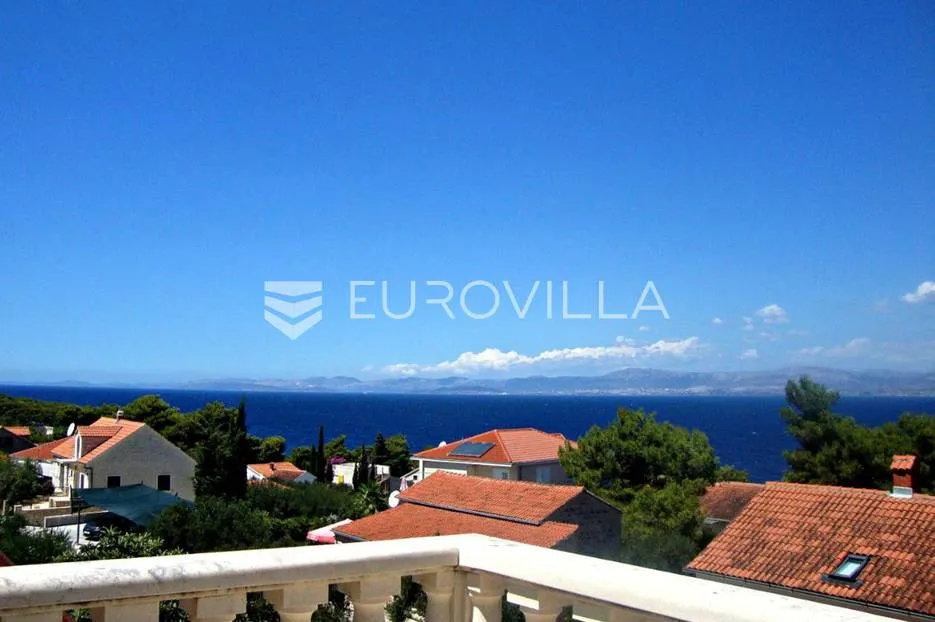 brač, splitska, apartmanska kuća s pogledom - slika 3