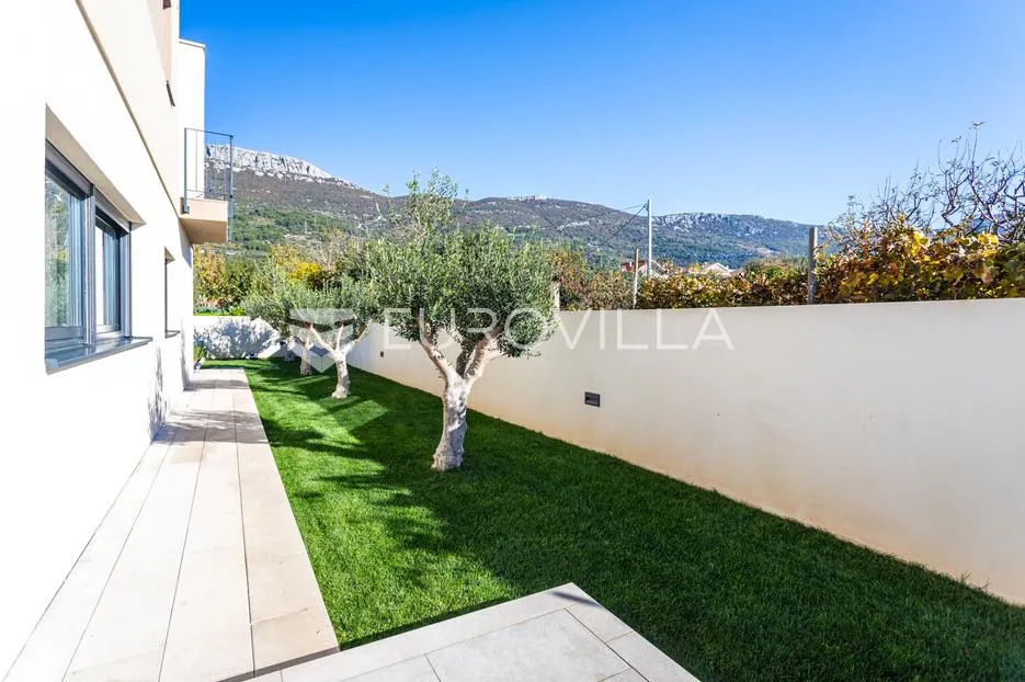 kaštel stari, moderna vila s lijepim pogledom - slika 38
