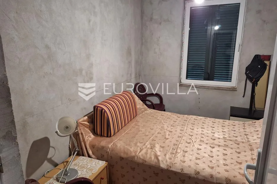 pag, novalja, dvojna kuća s mediteranskim vrtom blizu mora - slika 11