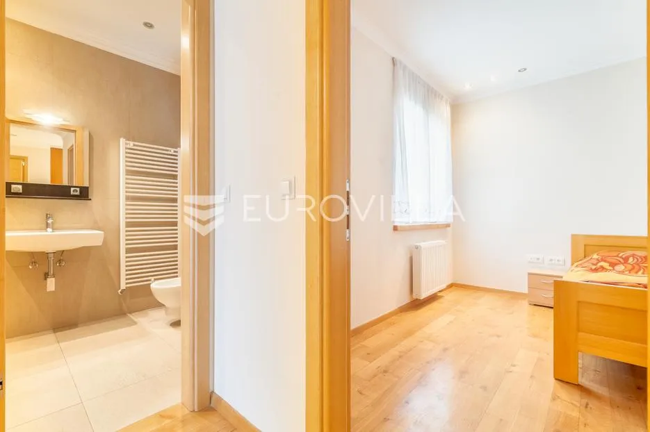 zagreb, babonićeva ulica, četverosoban stan nkp 180 m2 - slika 10