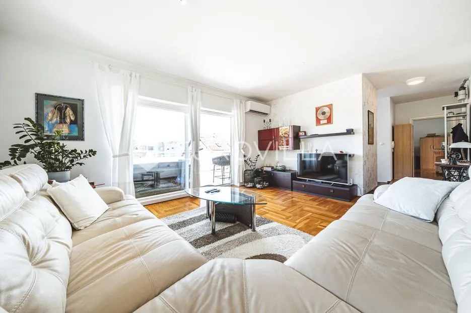 zagreb, gornji bukovac, prekrasan četverosoban stan s garažom, parking, 144 m² - slika 3
