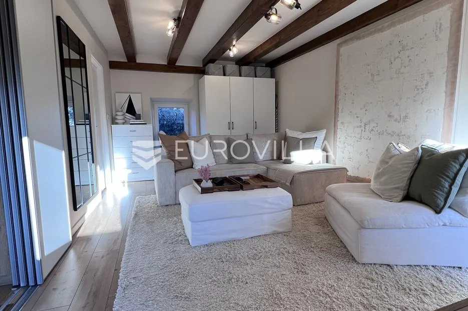 istra, kanfanar, potpuno renovirane dvije kamene kuće, useljive odmah, 130 m² - slika 12