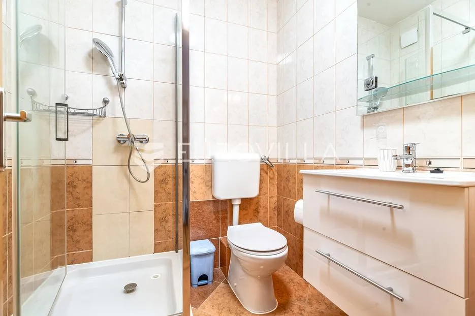 zagreb, vrbani iii, prostran i potpuno namješten trosoban stan, 83 m² - slika 6