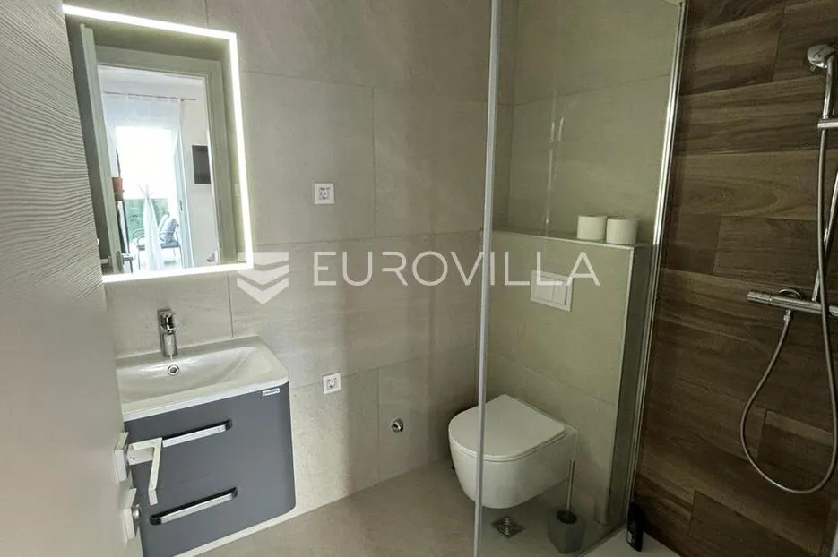 zadar, privlaka, luksuzno opremljen penthouse 147,13 m² s pogledom na more - slika 15
