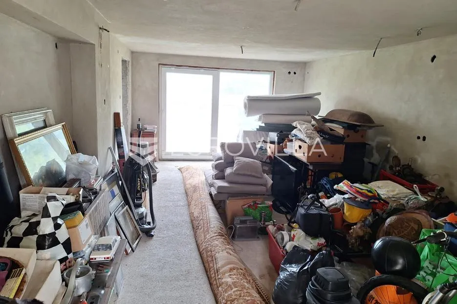 karlovac, udbinja, stambena kuća 293 m², 3 stambene jedinice - slika 5