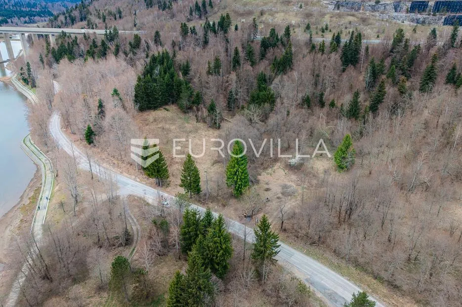 fužine, ekskluzivno zemljište 15.025 m² uz jezero bajer s lokacijskom dozvolom za turističko naselje - slika 12