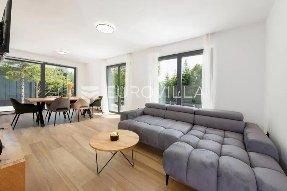 Ravna Gora, luksuzna kuća za odmor 98 m2, 4* kategorizacija, NOVOGRADNJA - Stari Laz, Ravna Gora