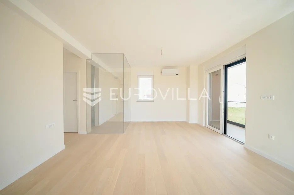 privlaka, sabunike, moderna osunčana vila s predivnim pogledom - slika 17