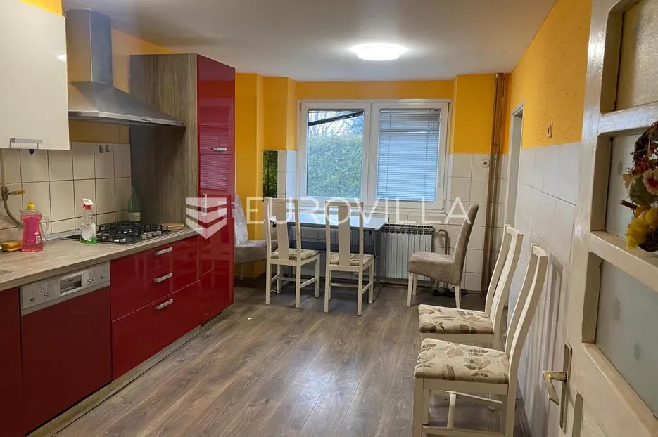 cestica, kuća za smještaj radnika - slika 15