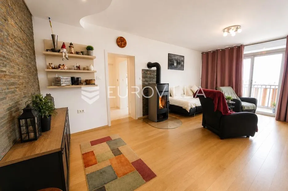 senj, trosoban stan 105 m², s pogledom na more - slika 3