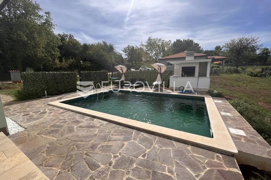 Istra, Buroli, Kuća s bazenom, 140m2 - Brtonigla