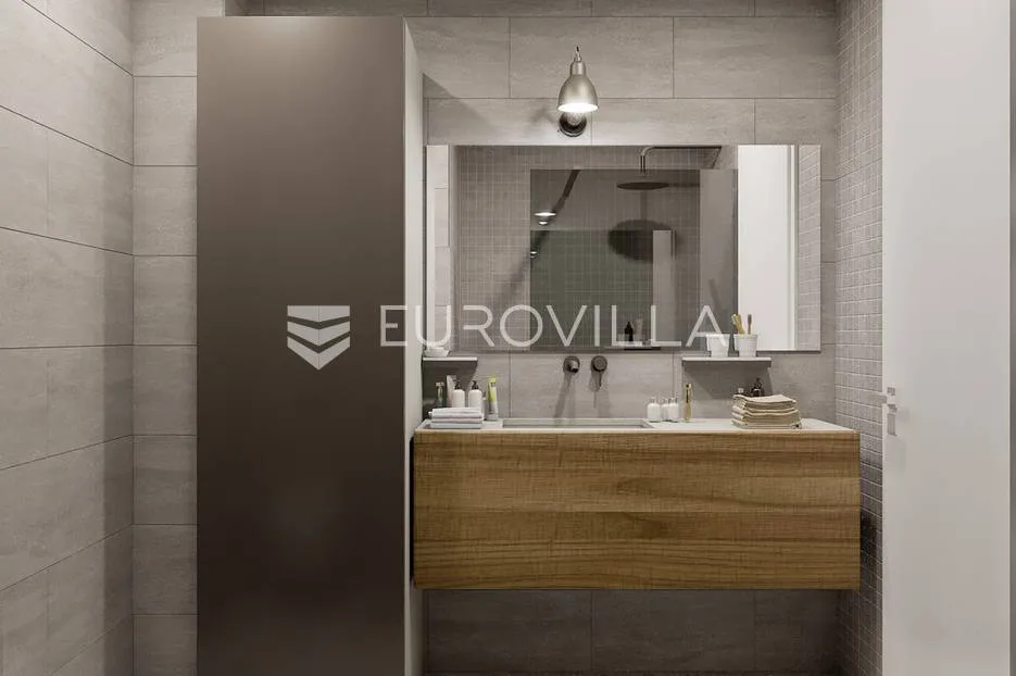 pula, prekrasan četverosobni stan g1, nkp 130,31m2, centar grada - slika 3