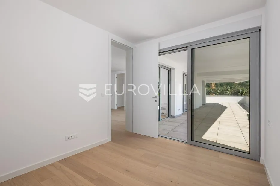 opatija, trosoban stan 75 m² novogradnja - slika 10