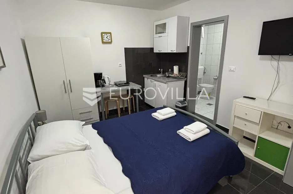 medulin, apartmanska kuća sa sedam stanova na mirnoj lokaciji - slika 29
