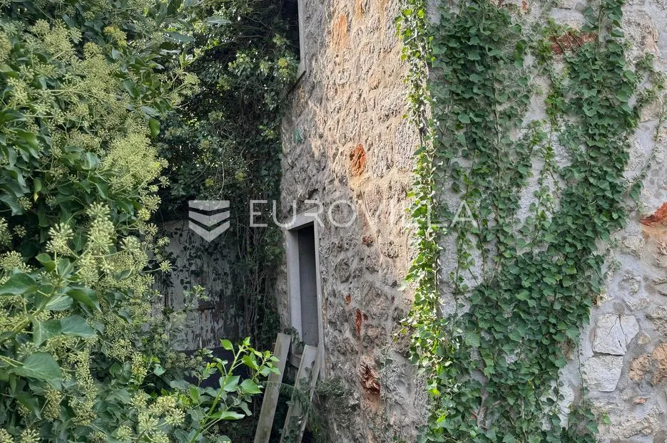 hvar, dol, autentična kamena kuća u mirnom i lijepom mjestu - slika 8