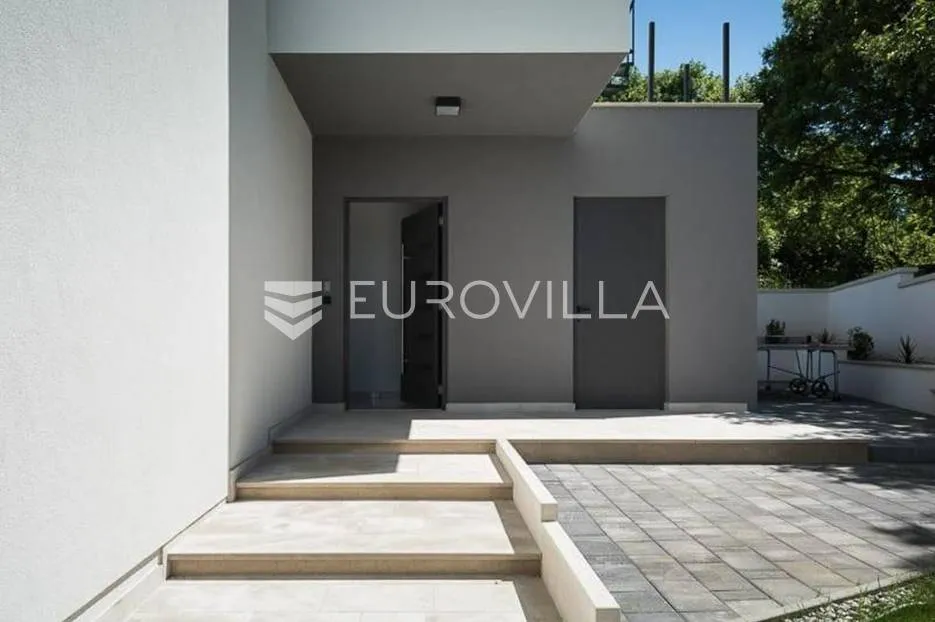 istra, rakalj, prekrasna vila s pogledom na raški zaljev nkp 270 m2 - slika 3