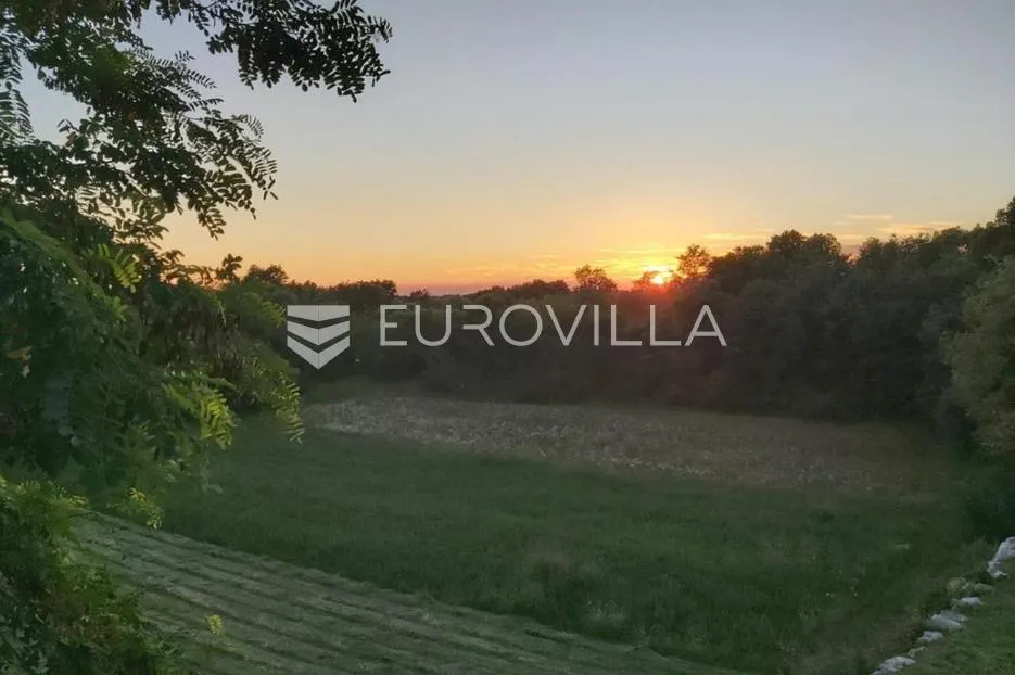 istra, kanfanar, prekrasna kuća 280 m² na velikom imanju od 1900 m² - slika 29