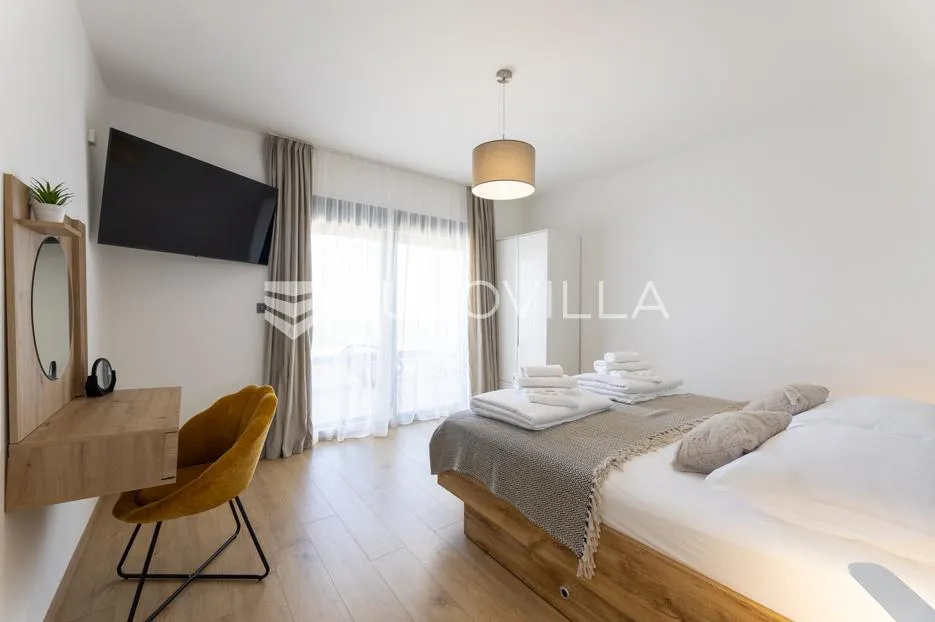 primošten, prekrasna vila s bazenom i pogledom na more, 311,56 m² - slika 22