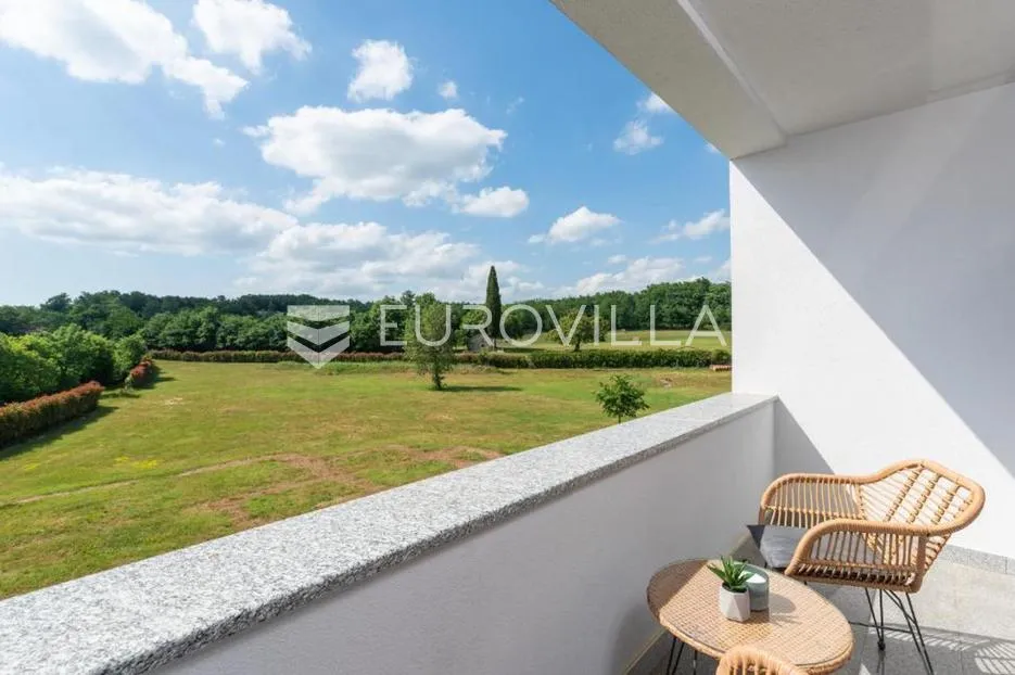 istra, žminj, moderna luksuzna vila s wellnessom i vanjskim bazenom - slika 12