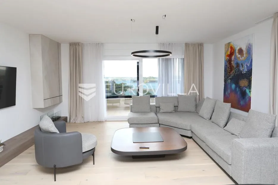 istra, pula, luksuzni penthaus 162 m² s pogledom more na top lokaciji - slika 8
