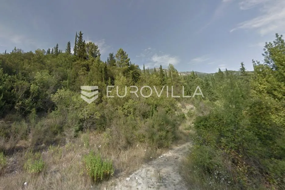 Konavle, Palje Brdo, poljoprivredno zemljište uz Jadransku magistralu, 50.000 m²