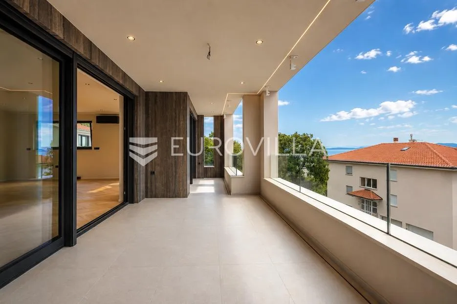 Kostrena, Rožići, ekskluzivan penthouse 200 m², panoramski pogled na more - Rožići, Kostrena