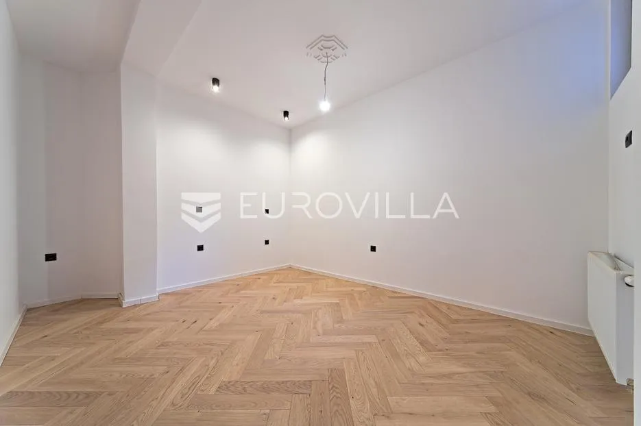 osijek, centar, prodaje se uređen stan površine 69 m² - slika 11