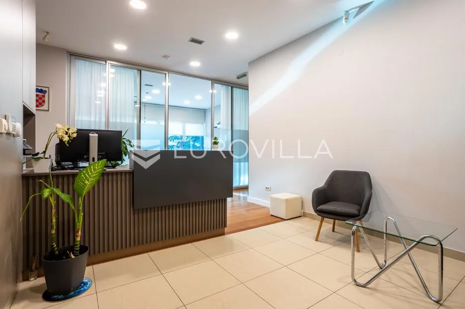 split, firule, moderan i funkcionalan uredski prostor na idelanoj lokaciji, 128 m², zakup - slika 4