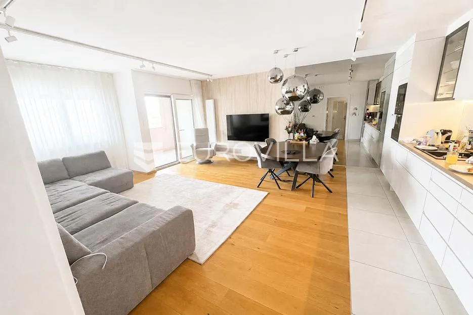 Zagreb, Trešnjevka, luksuzan trosoban stan, 108 m², dupla garaža