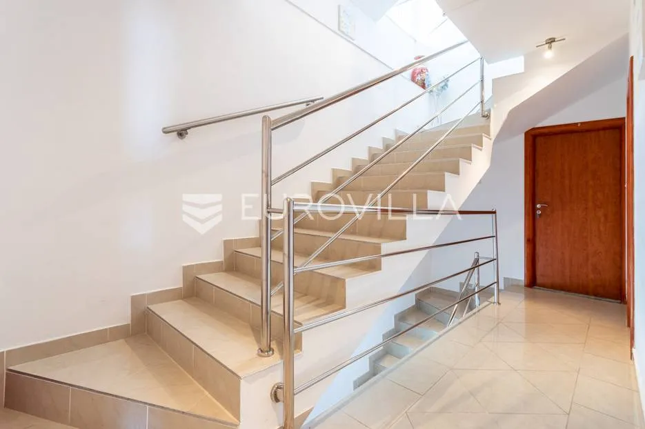 novalja, kuća s 10 apartmana blizu centra s pogledom na more - slika 36