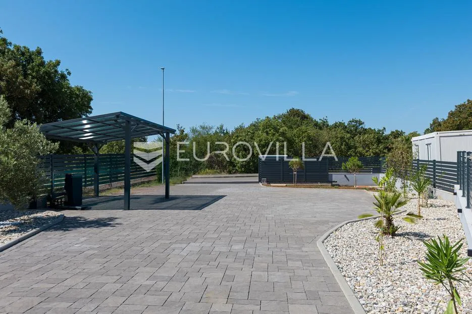 rijeka, kostrena, paveki villa s 2 stana, pomoćnim objektom i bazenom, 279 m² - slika 9