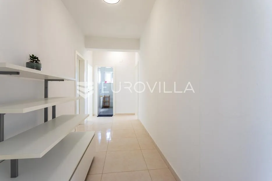 kaštel novi, rudine, trosoban stan površine 112 m² s pogledom na more - slika 8