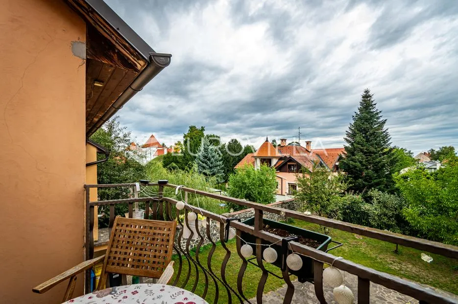 varaždin, centar, barokna kuća s dva odvojena stana - slika 17