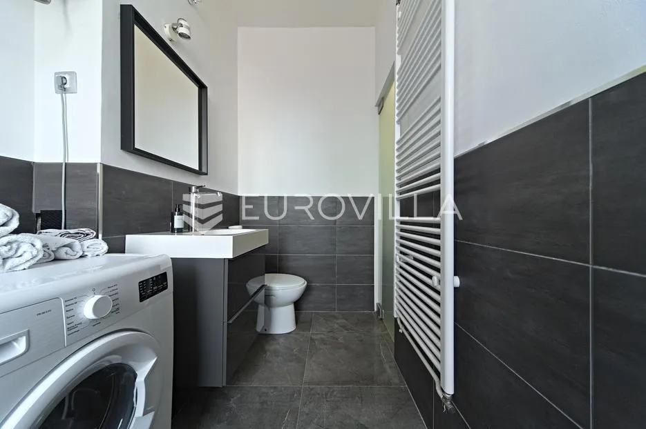 osijek, centar, iznajmljuje se dizajnerski stan površine 40 m² - slika 6