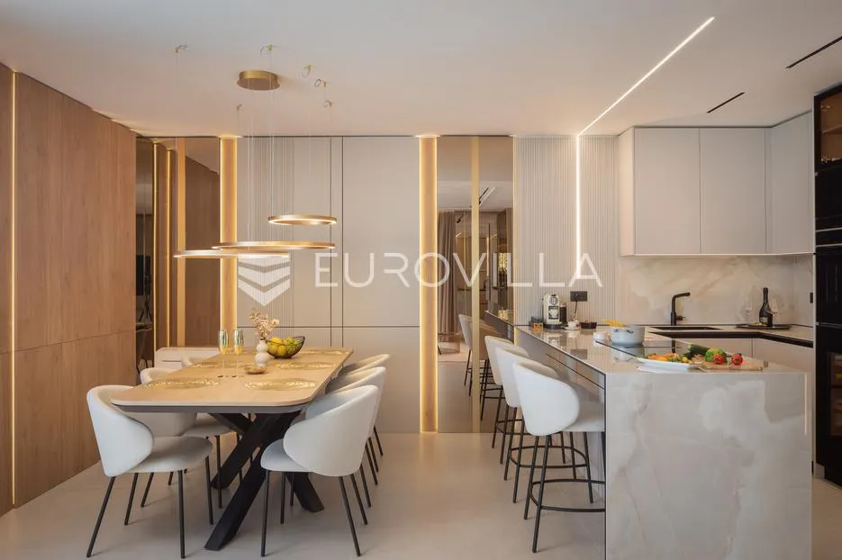 opatija, luksuzan četverosoban stan s privatnim bazenom 220,92 m² - slika 15