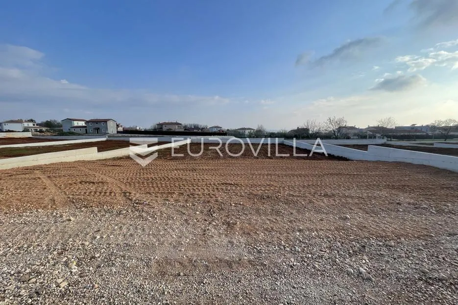 istra, kaštelir, građevinsko zemljište 809m2 s projektom i pravomoćnom građevinskom dozvolom - slika 13