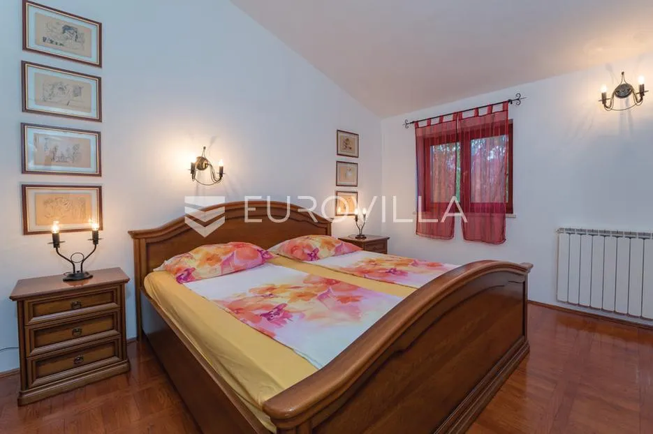 istra, premantura, duplex kuća 260 m² s pogledom na more i bazenom 24 m² - slika 19
