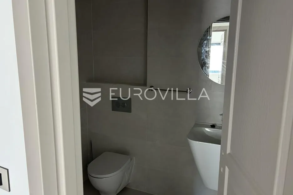 hvar, jelsa, dvosobni apartman u prizemlju - slika 7