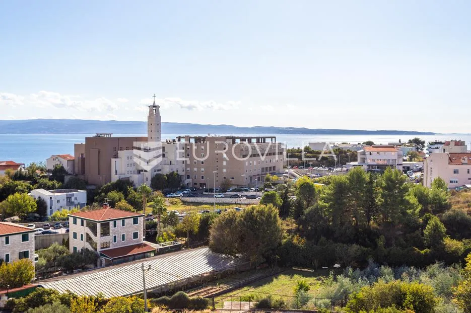 split, trstenik, dvosoban stan na odličnoj lokaciji za dugoročni najam - slika 16