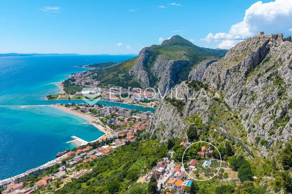 omiš, borak, kuća s bazenom i pogledom na more - slika 17