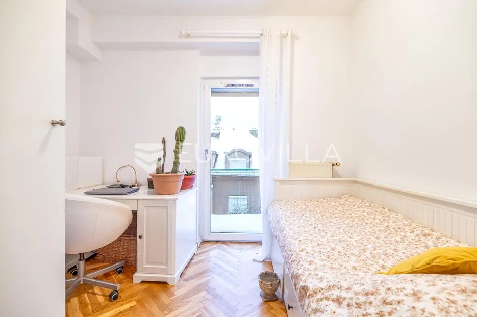 zagreb, brozova, prostran trosoban stan, 80 m², balkon i parkirno mjesto - slika 6