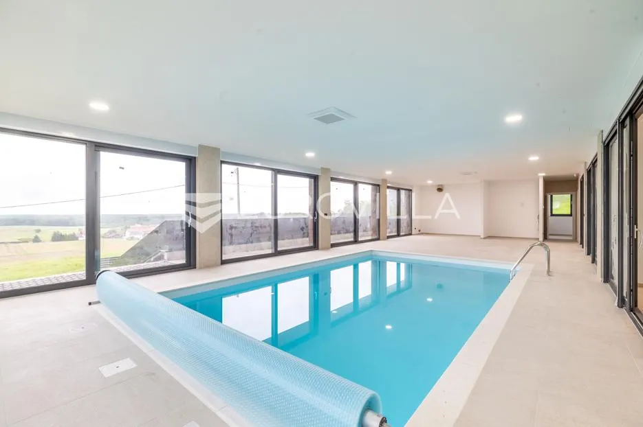 zagreb, brezovica, luksuzna vila 645 m² s unutarnjim bazenom - slika 5