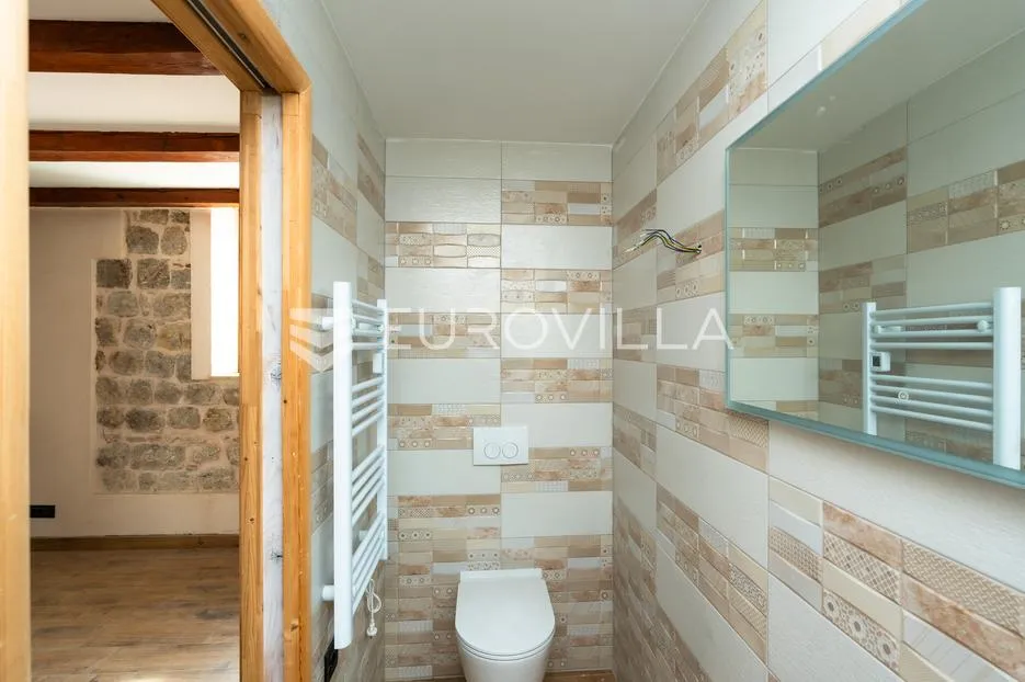 stari grad dubrovnik, renovirana kamena kuća - slika 6