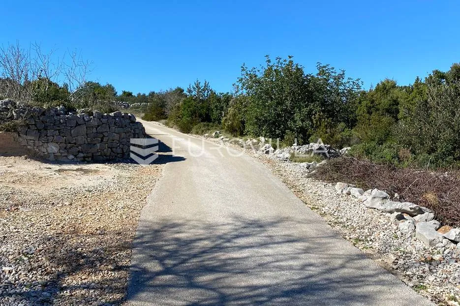 hvar, zastražišće građevinsko zemljište - slika 14