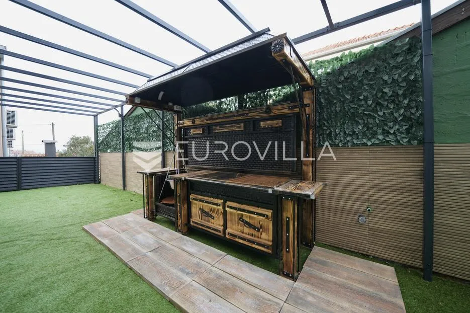 zadar, bili brig luksuzno opremljen trosobni i jednosobni stan s teretanom i spa centrom 241 m² - slika 12